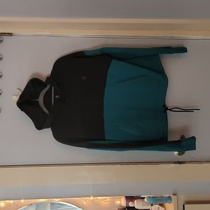 Black and blue volcom hoodie